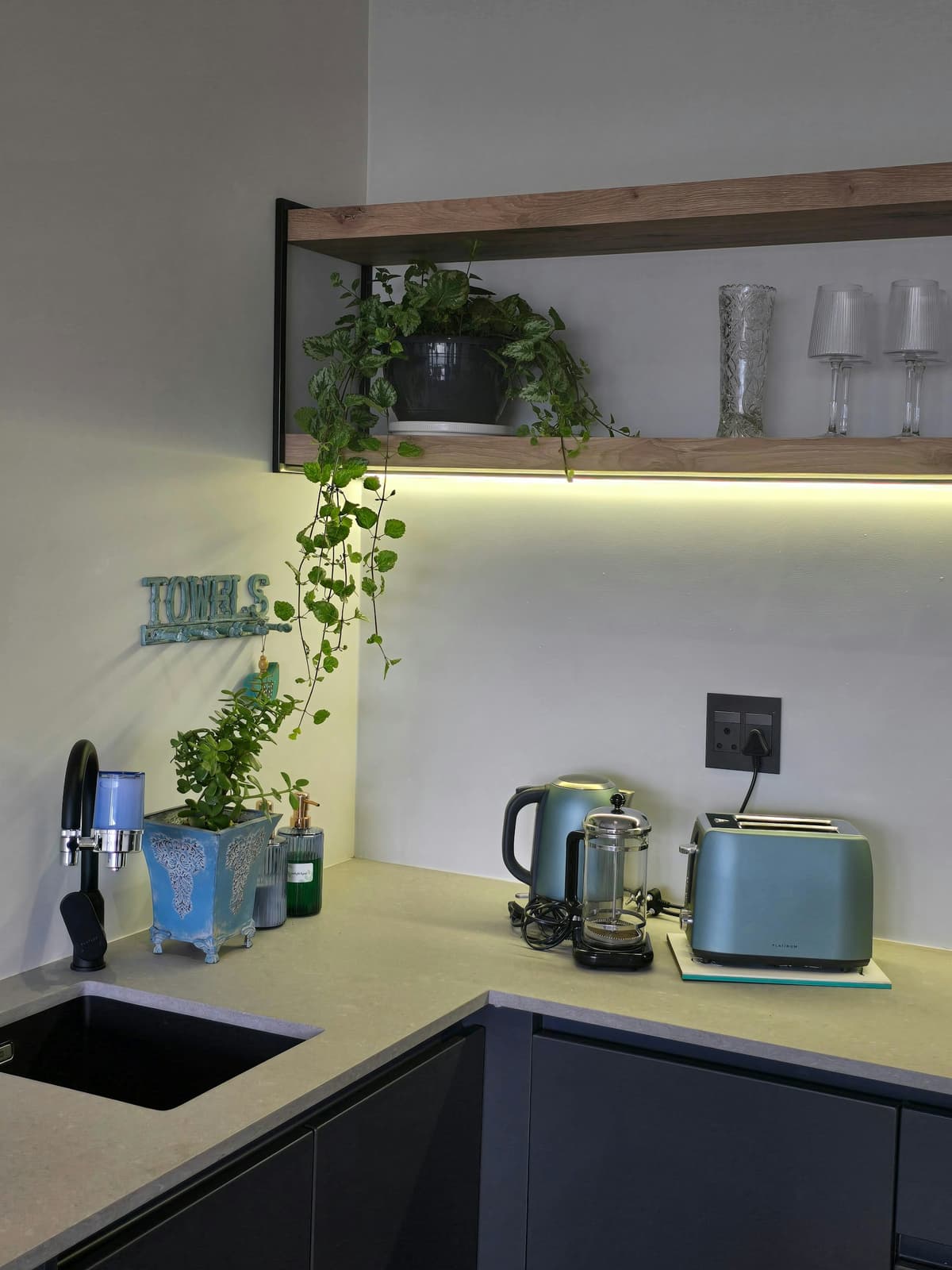 Gallery photo 6